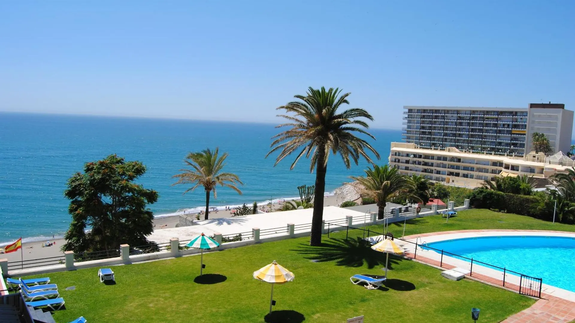 Apartamentos La Roca Rentals Torremolinos Apartment