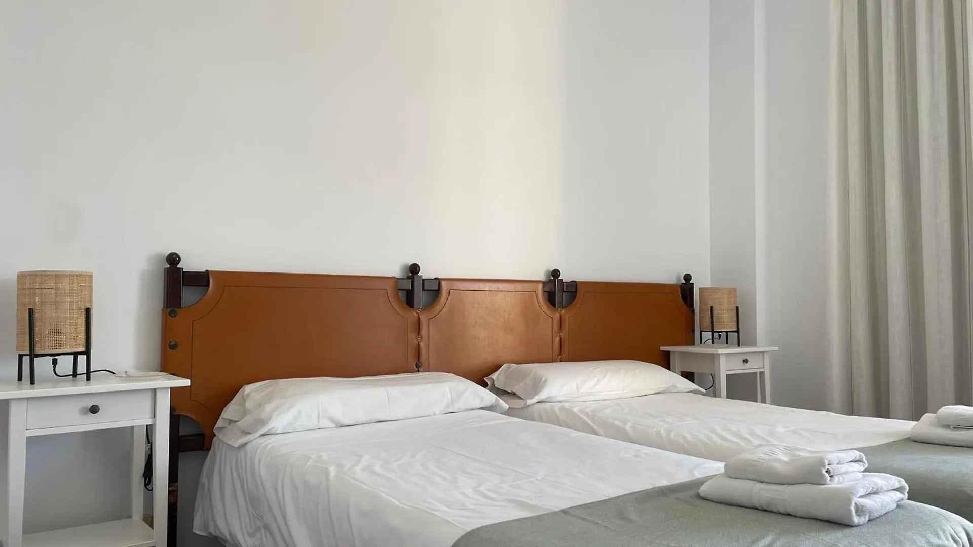 Apartamentos La Roca Rentals Torremolinos