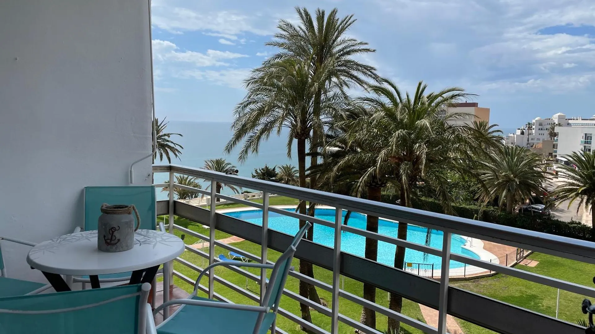 Apartamentos La Roca Rentals Torremolinos Apartment