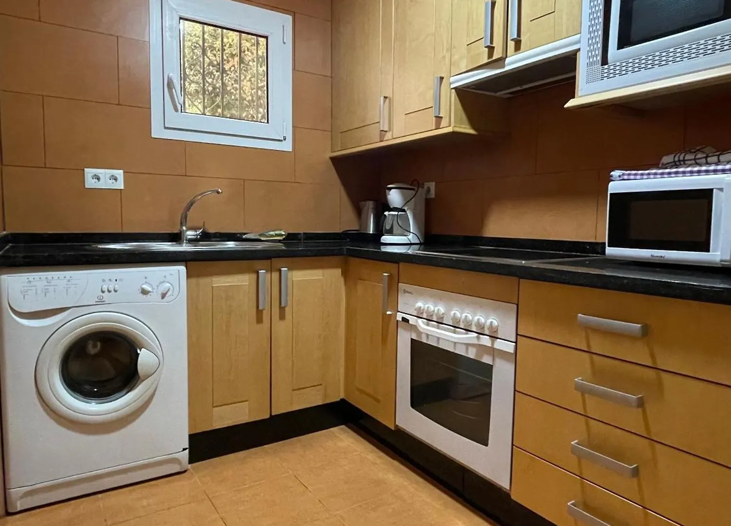 Apartment Apartamentos La Roca Rentals Torremolinos Spain