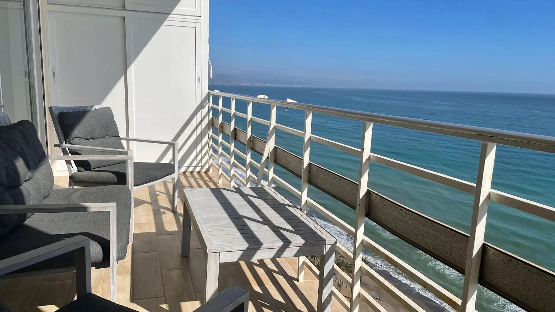 Apartment Apartamentos La Roca Rentals Torremolinos Spanien
